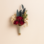 Elegant Red Rose Corsage for Men - 图片 2
